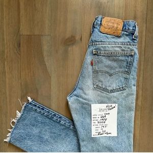 Amazing vintage 1988 Levi’s 509 // purchased from JeanGenieVintage